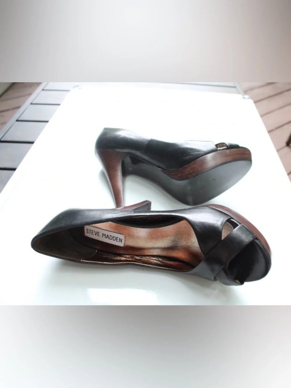 Steve Madden Prowl peep toe pumps